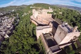 Audioguías con drones en la Alhambra.