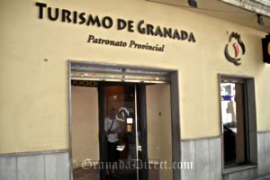 Implantación de más puntos de información turística en Granada y alrededores