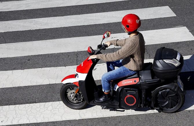Servicio de motosharing en Granada