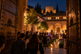 Granada Tras las Puertas